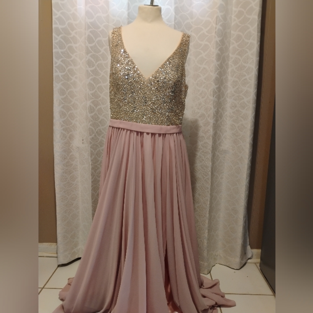1XL Sequin Top Pink Gown